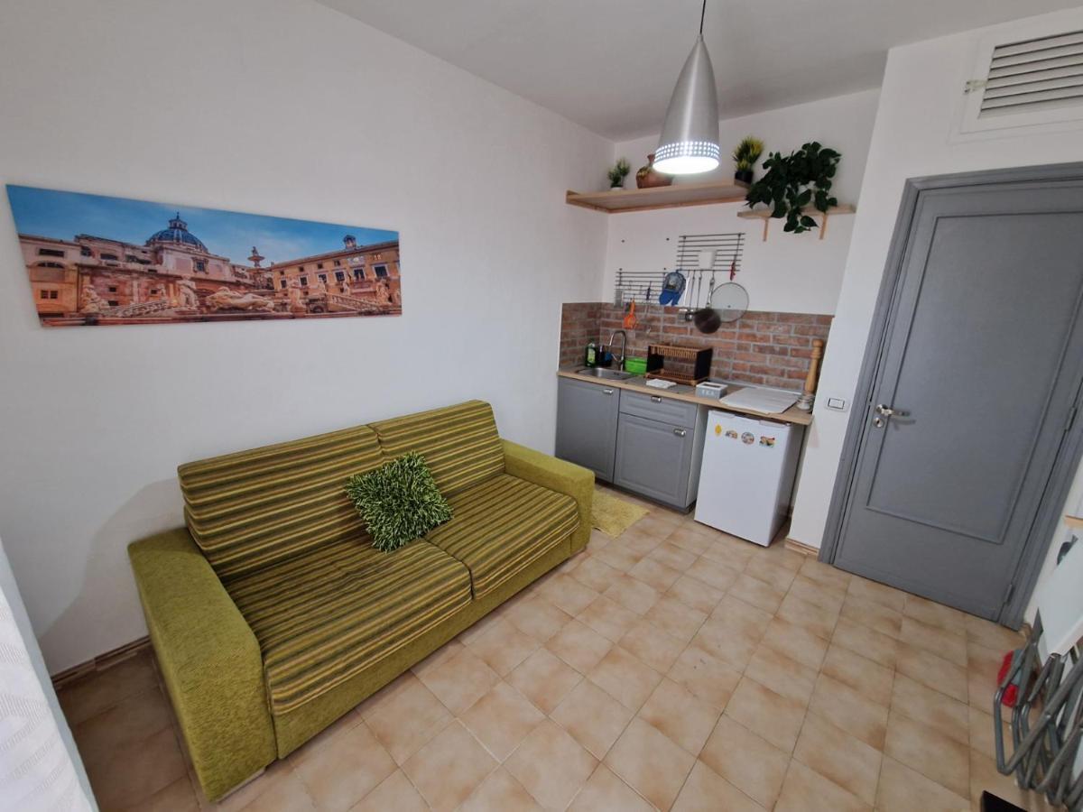 N21 Apartment Palermo Bagian luar foto